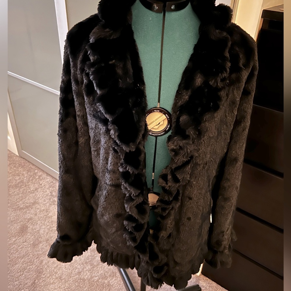 Damselle NY faux fur Jacket